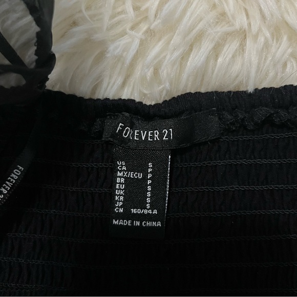 Forever 21 Sheer Puff Sleeve Cropped Top - Picture 6 of 6